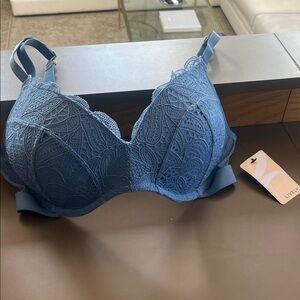 Lively 34DD wireless padded blue bra new with tags